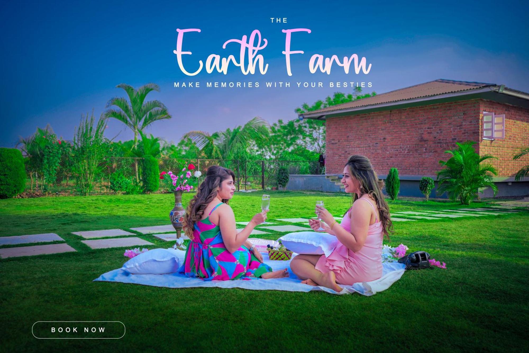 The Earth Farm Villa Nashik Exterior photo